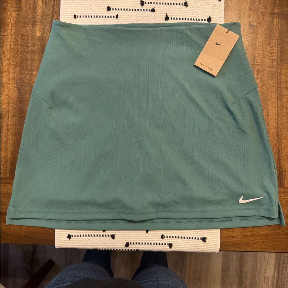NWT Nike Women's Dri-FIT ADV Tour Golf Skort - Dark Teal - Large